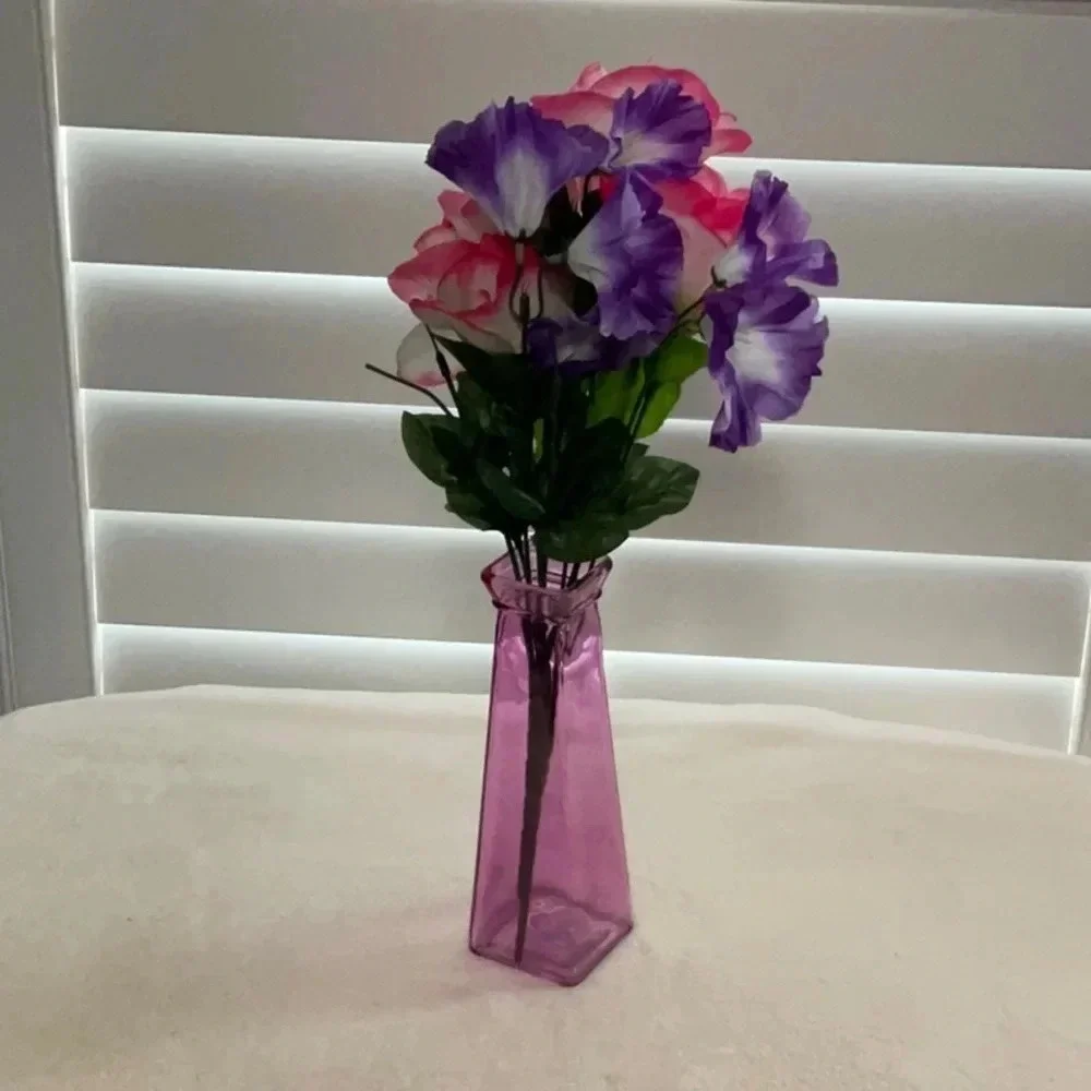 SILK Flowers & Vase